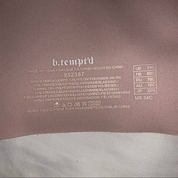 B’Tempted by Wacoal Wire-Free t-shirt bra - Picture 2 of 2